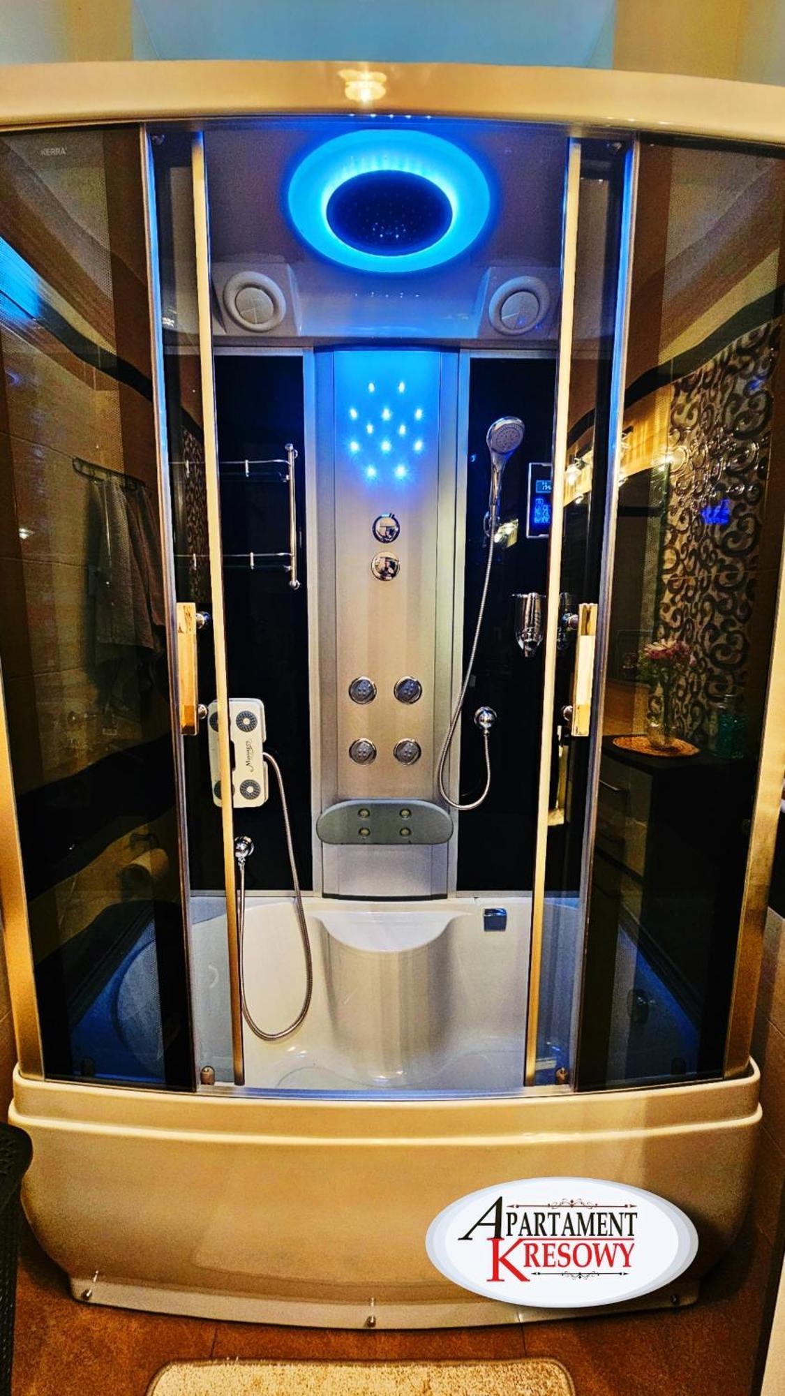 Apartament Kresowy Parter 3 Pokoje Duza Lazienka Kabino-Wanna Spa Wi Fi Ekspres 2X Smart Tv Antresola Parking Free Plac Zabaw Bilet Na Aquapark 150M W Cenie Hrubieszow Bagian luar foto