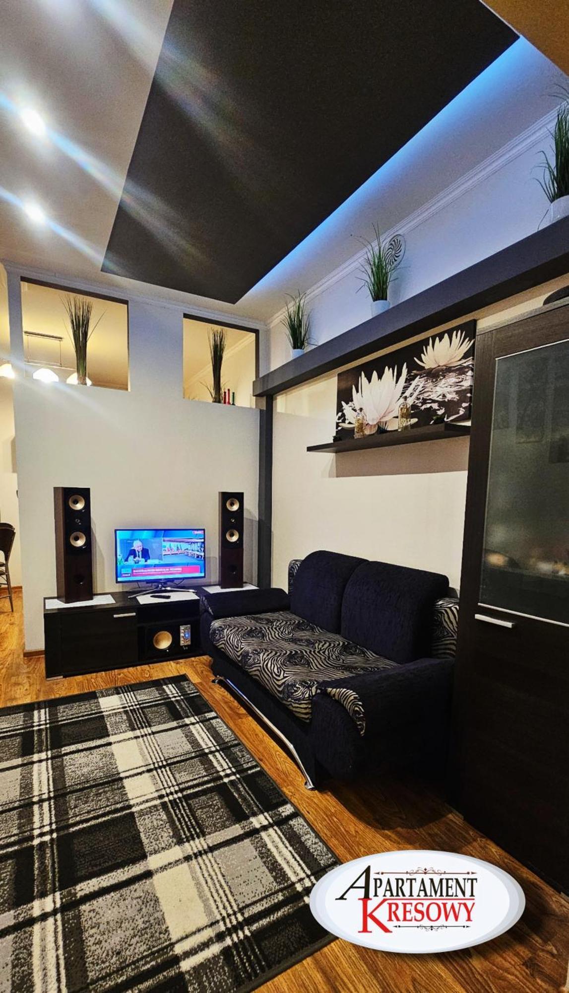 Apartament Kresowy Parter 3 Pokoje Duza Lazienka Kabino-Wanna Spa Wi Fi Ekspres 2X Smart Tv Antresola Parking Free Plac Zabaw Bilet Na Aquapark 150M W Cenie Hrubieszow Bagian luar foto