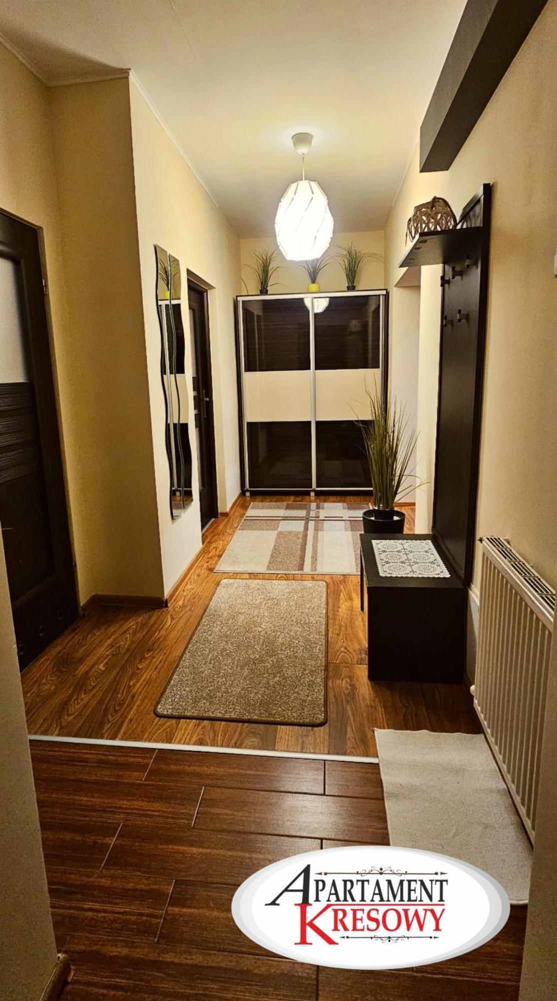 Apartament Kresowy Parter 3 Pokoje Duza Lazienka Kabino-Wanna Spa Wi Fi Ekspres 2X Smart Tv Antresola Parking Free Plac Zabaw Bilet Na Aquapark 150M W Cenie Hrubieszow Bagian luar foto